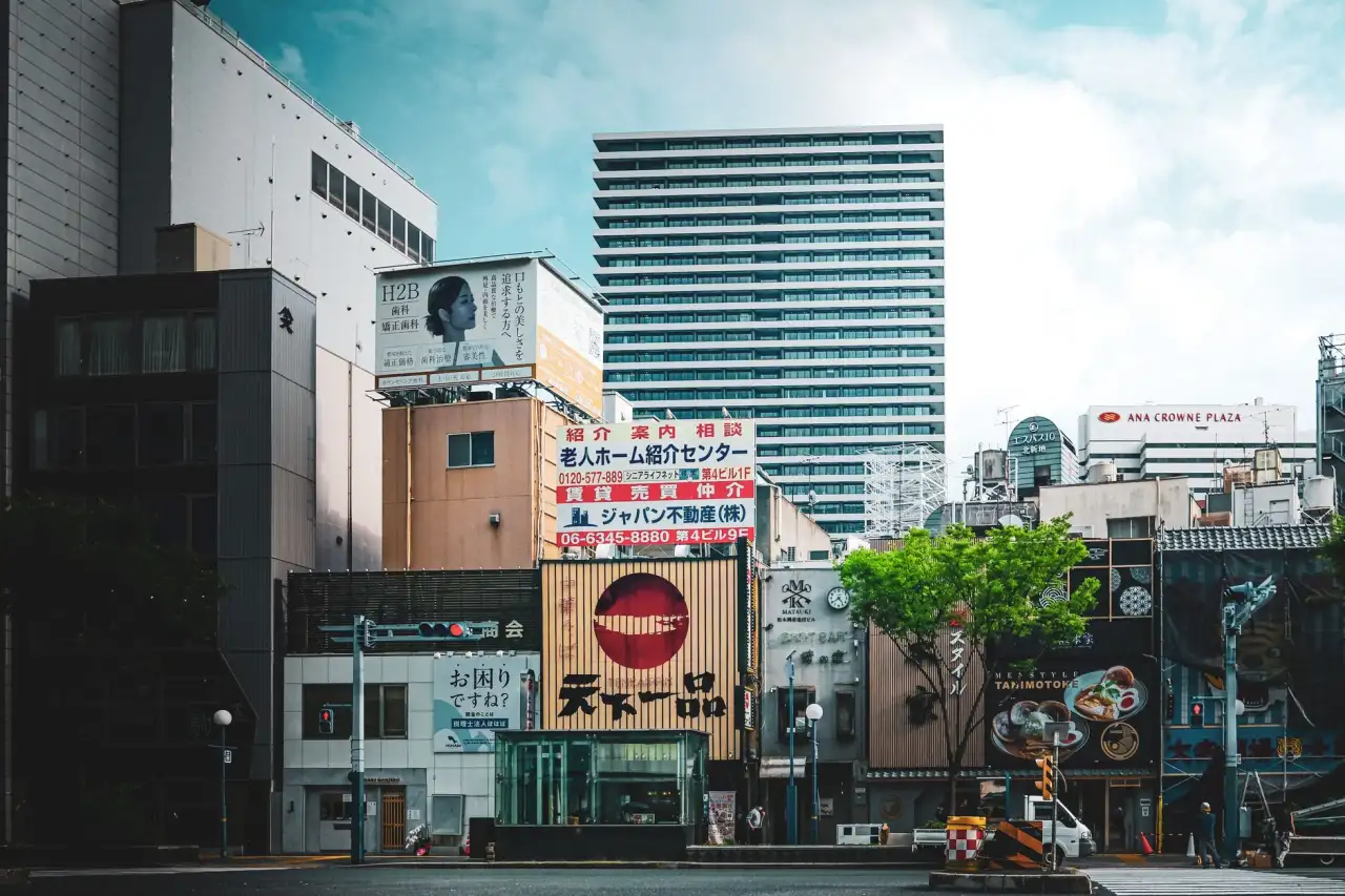 贵州贸易服务商解析：日用百货批发如何保障商超稳定供货